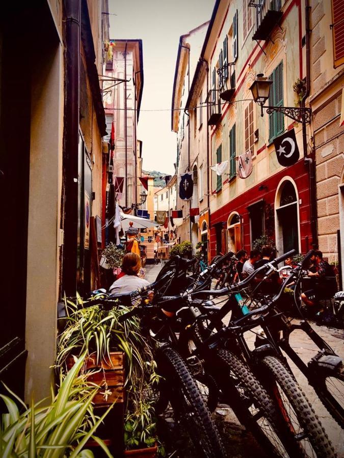 Apartment Ca Adri , In Posizione Strategica Per Godere Delle E Dei Sentieri Outdoor ! Finale Ligure