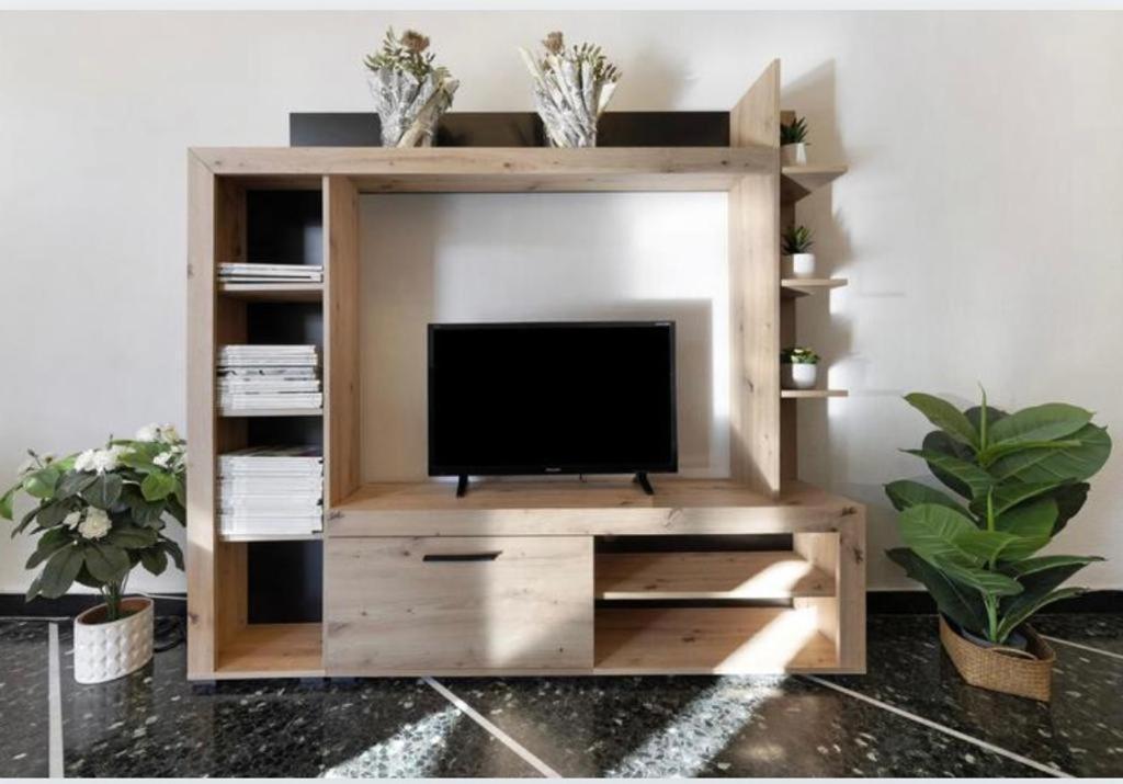 Apartment Ca Adri , In Posizione Strategica Per Godere Delle E Dei Sentieri Outdoor ! Finale Ligure